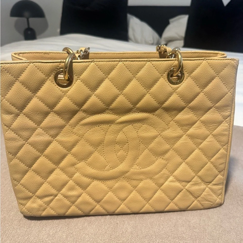 Chanel Caviar Quilted Grand Shopping Tote GST Beige Clair GHW